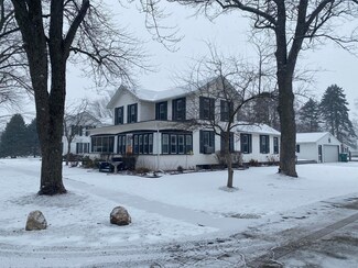 306 W Jackson St, Mendon, MI 49072
