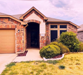 4713 Homelands Way, Fort Worth, TX 76135