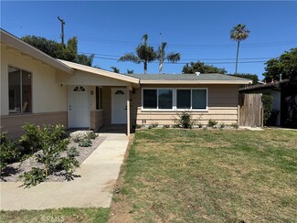 2226 State Ave Unit A, Costa Mesa, CA 92627