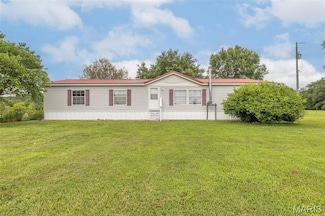 2820 Wayne 361, Piedmont, MO 63957