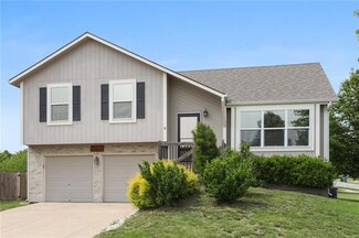 32016 W 172nd St, Gardner, KS 66030
