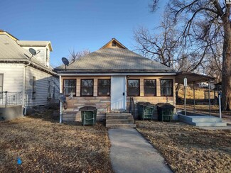 116 N Thompson St, Pratt, KS 67124