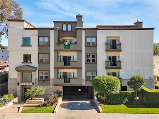 12916 Moorpark St Unit 204, Studio City, CA 91604