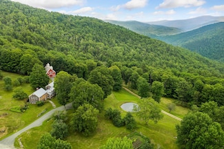 1279 Old Bridgewater Hill Rd, Bridgewater, VT 05035
