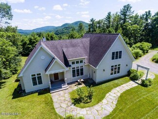 3 Omega Rd, Great Barrington, MA 01230