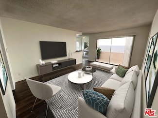 11727 Mayfield Ave Unit 9, Los Angeles, CA 90049