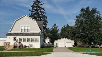 406 S State St, Pioneer, OH 43554