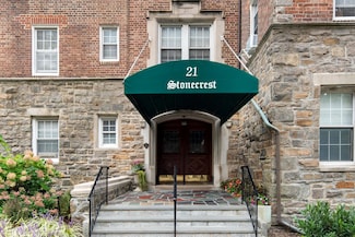 21 N Chatsworth Ave Unit 4G, Larchmont, NY 10538