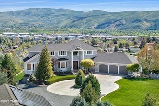 1623 Pleasant Hill Rd, Selah, WA 98942