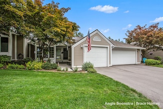 4423 Melody Ct NE, Grand Rapids, MI 49525