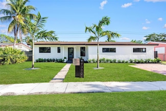 9300 Marine Dr, Cutler Bay, FL 33189