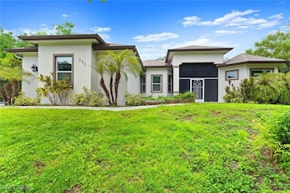 235 6th St SE, Naples, FL 34117