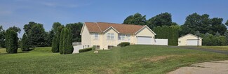 7969 Lancaster Ln, East Leroy, MI 49051