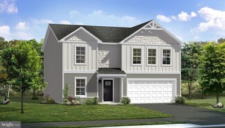 98 Grayling Rd, Inwood, WV 25428