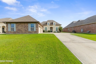 204 Meadowland Dr, Lafayette, LA 70507