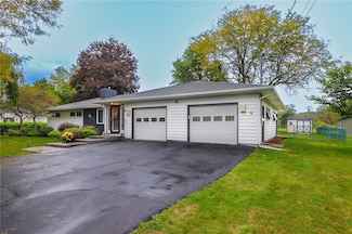 29 Suburban Dr, Elmira, NY 14903