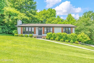 3001 Walmar Dr, Knoxville, TN 37920