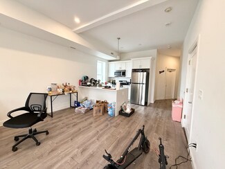 301-305 Dudley St Unit 8, Boston, MA 02119