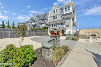 226 Dune Ave, Mantoloking, NJ 08738