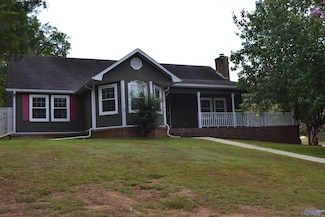 1106 Way Thru the Woods SW, Decatur, AL 35603