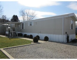 110 Kurtz Ln, Jefferson, PA 15344