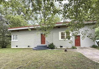 601 Clarence St, Mountain View, AR 72560