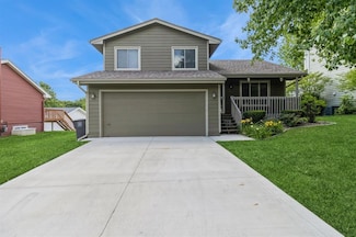 3612 SE 18th Ct, Des Moines, IA 50320
