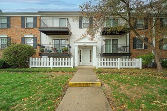 5275 Portland St Unit 302, Columbus, OH 43235