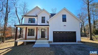 36 Thomas Jefferson Pkwy, Palmyra, VA 22963