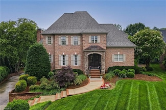 925 Salem Glen Ct, Clemmons, NC 27012