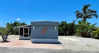 2581 Oleander St, Saint James City, FL 33956