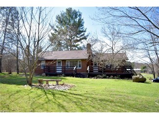 6588 Styme Rd, Lowellville, OH 44436