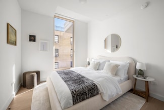 212 W 93rd St Unit 12, New York, NY 10025