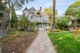 1023 Forest Ave, Palo Alto, CA 94301