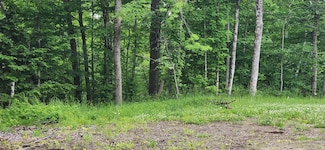 004 Titcomb Hill Rd, Farmington, ME 04938