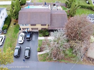 215 Lake Scranton Rd, Scranton, PA 18505