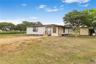 988 Coletoville Rd, Victoria, TX 77905