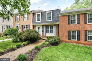 11856 Saint Trinians Ct, Reston, VA 20191