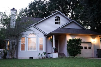 827 Harbor Place Dr, Charleston, SC 29412