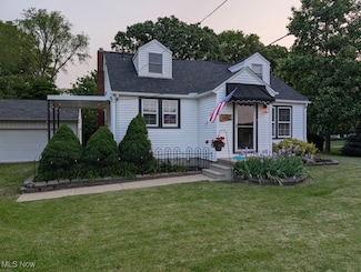 5860 Haber Rd, Vermilion, OH 44089