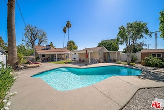 7719 Genesta Ave, Van Nuys, CA 91406