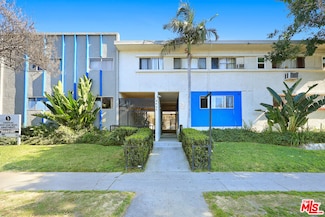 8924 Van Nuys Blvd, Panorama City, CA 91402