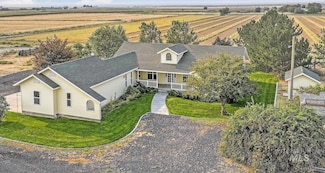 3272 N 900 E, Castleford, ID 83321