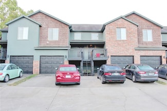 763 W Sandy Beach Ln, Fayetteville, AR 72703