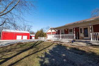 9800 W 950 N, Demotte, IN 46310