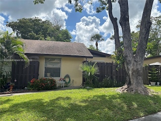 115 Fox Rd Unit 241, Hollywood, FL 33024