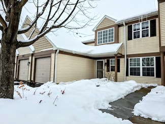 2511 Sheehan Dr Unit 203, Naperville, IL 60564