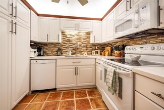 8919 W Sunrise Blvd Unit 84D, Plantation, FL 33322