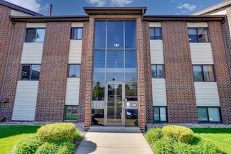 3368 Devonwood Hills NE Unit A, Grand Rapids, MI 49525