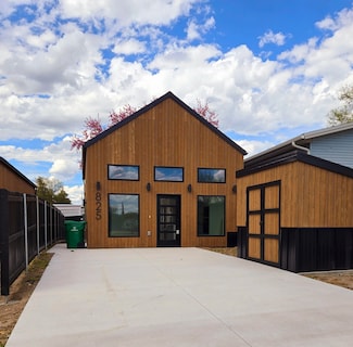 825 E Burkitt St, Sheridan, WY 82801
